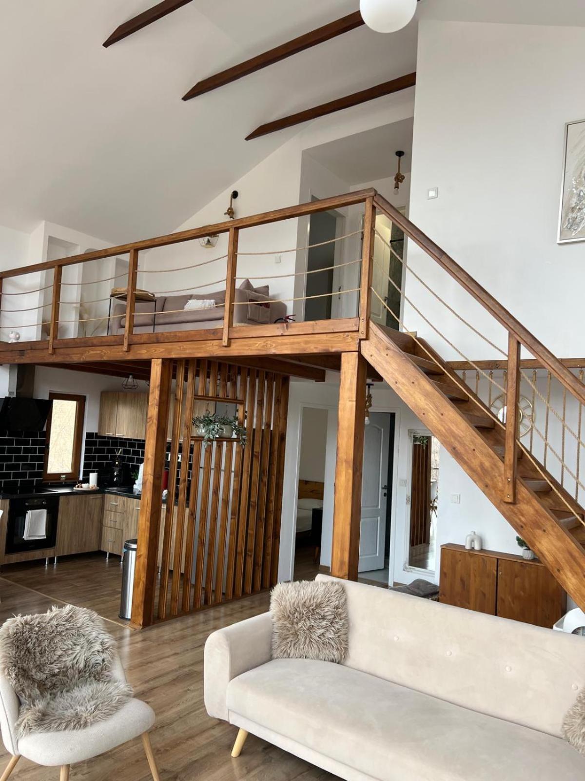 Le Chalet M - Cabana Cu O Panorama De Poveste. Surdesti  Esterno foto