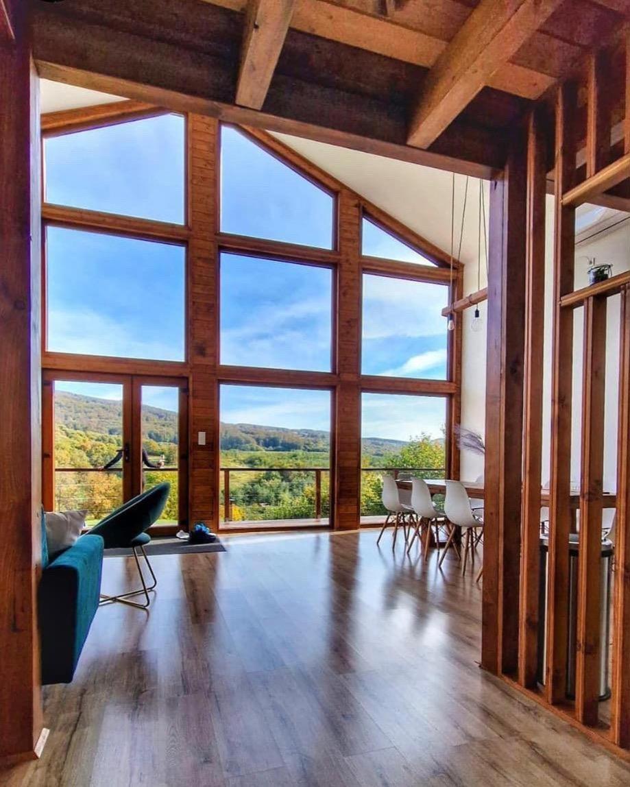 Le Chalet M - Cabana Cu O Panorama De Poveste. Surdesti  Esterno foto
